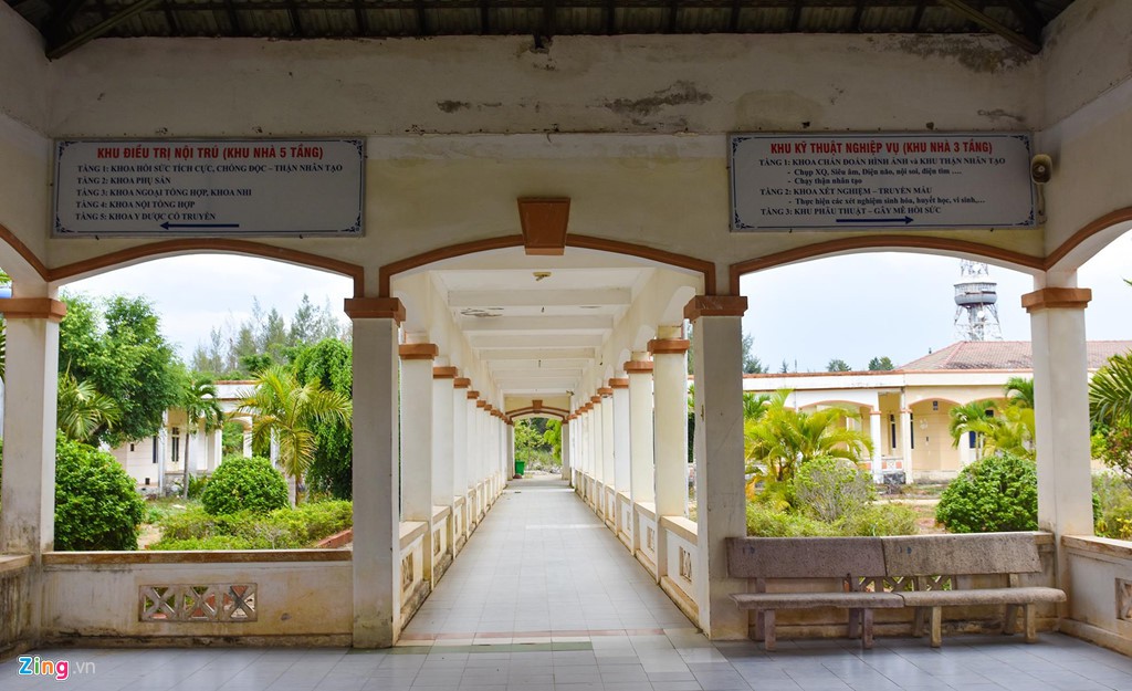 Dân khốn khổ vì bệnh viện tiền tỉ rớt hạng thành phòng khám - Ảnh 6. Dân khốn khổ vì bệnh viện tiền tỉ rớt hạng thành phòng khám - Ảnh 6.
