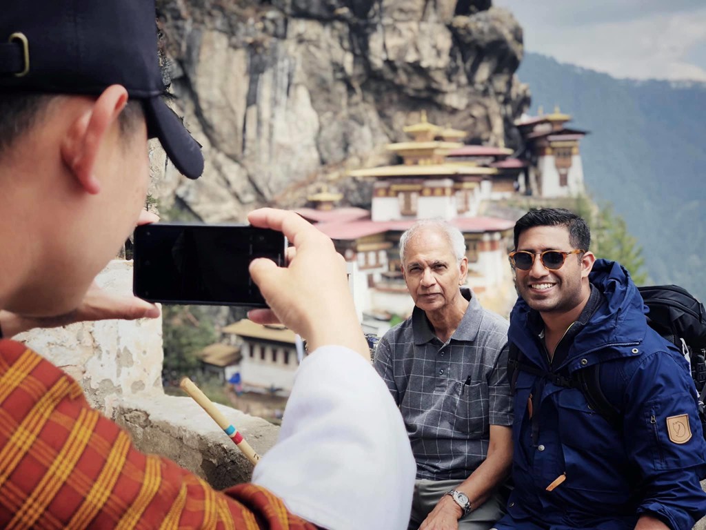 Định nghĩa 'hạnh phúc' hóa giản đơn ở vương quốc trên mây Bhutan - Ảnh 4. Định nghĩa 'hạnh phúc' hóa giản đơn ở vương quốc trên mây Bhutan - Ảnh 4.