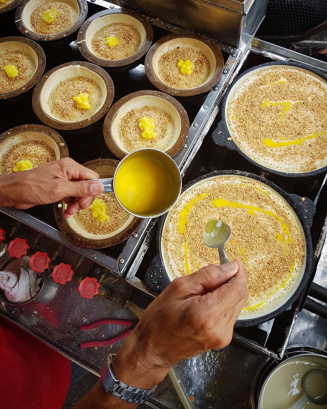 Những món ăn vặt ngon nức tiếng tại “quốc gia hồi giáo” Malaysia - Ảnh 3.