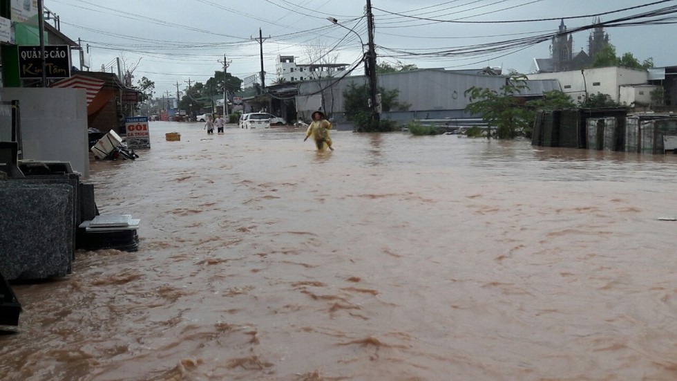 Hình ảnh đảo ngọc Phú Quốc thành đảo ngập chưa từng thấy - Ảnh 4. Hình ảnh đảo ngọc Phú Quốc thành đảo ngập chưa từng thấy - Ảnh 4.