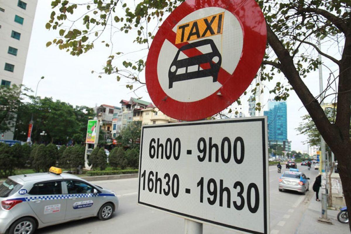 ha-noi-cam-taxi-va-xe-hop-dong-duoi-9-cho-tren-11-tuyen-pho1559679167 ha-noi-cam-taxi-va-xe-hop-dong-duoi-9-cho-tren-11-tuyen-pho1559679167