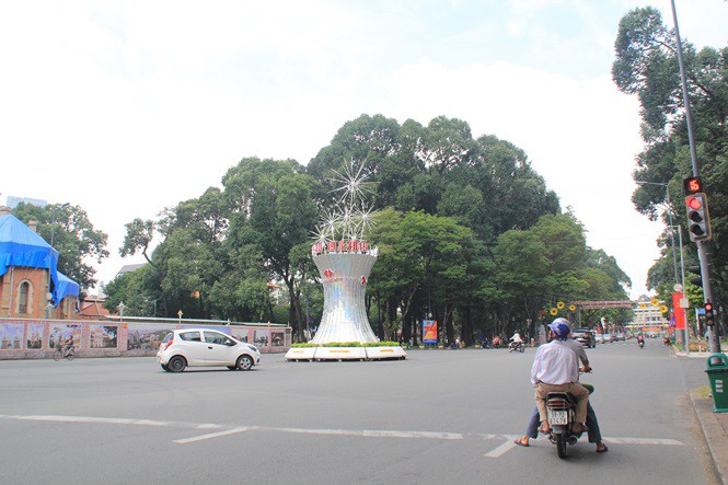 Phố phường Sài Gòn thanh bình dịp nghỉ lễ Quốc khánh 2/9 - Ảnh 1. Phố phường Sài Gòn thanh bình dịp nghỉ lễ Quốc khánh 2/9 - Ảnh 1.