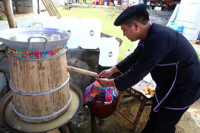 Phiên chợ vùng cao đầy màu sắc ở Hà Nội - Ảnh 11. Phiên chợ vùng cao đầy màu sắc ở Hà Nội - Ảnh 11.