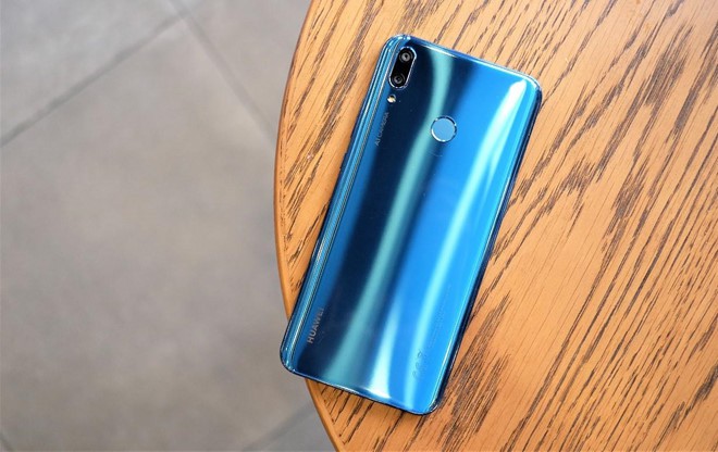 Loạt smartphone giảm giá mạnh dịp 2/9 - Ảnh 11.