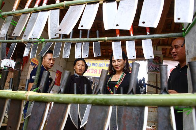Phiên chợ vùng cao đầy màu sắc ở Hà Nội - Ảnh 16. Phiên chợ vùng cao đầy màu sắc ở Hà Nội - Ảnh 16.