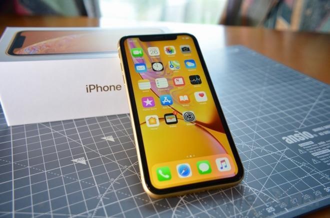 Loạt smartphone giảm giá mạnh dịp 2/9 - Ảnh 5.