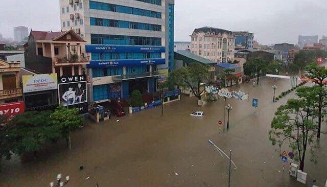 3 người chết, 43 ô tô hư hỏng do 'chìm nghỉm' trong trận lụt ở Thái Nguyên - Ảnh 3. 3 người chết, 43 ô tô hư hỏng do 'chìm nghỉm' trong trận lụt ở Thái Nguyên - Ảnh 3.