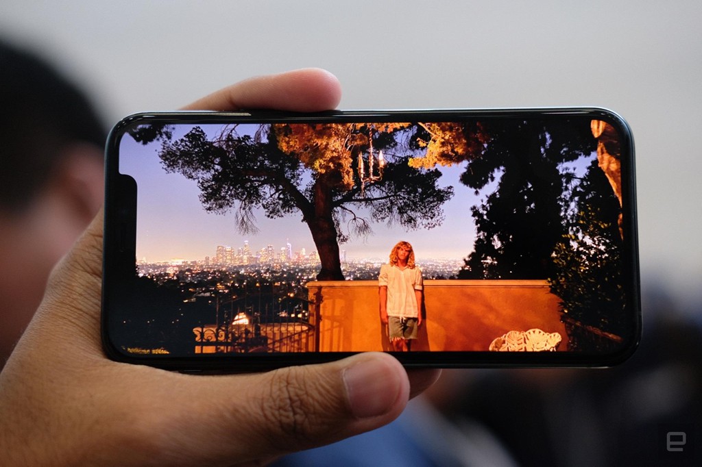 Ảnh chi tiết iPhone 11 Pro, Pro Max giá lên đến 1.449 USD - Ảnh 6.