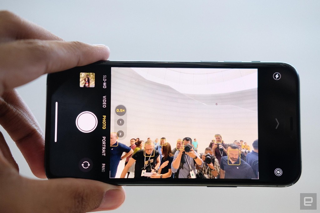 Ảnh chi tiết iPhone 11 Pro, Pro Max giá lên đến 1.449 USD - Ảnh 7.