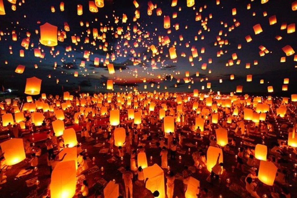 Tháng 11, Thái Lan hóa miền cổ tích trong lễ hội thả đèn trời - Ảnh 7. Tháng 11, Thái Lan hóa miền cổ tích trong lễ hội thả đèn trời - Ảnh 7.