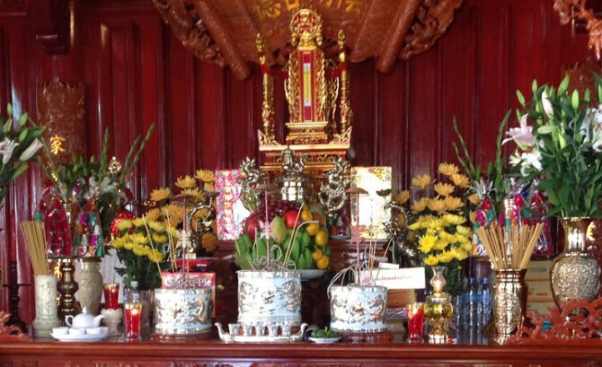 Xem phong thủy đặt bàn thờ đúng chuẩn