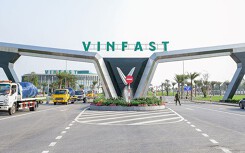 Standard & Poor’s hạ triển vọng tín nhiệm của Vingroup do tăng sử dụng nợ vay đầu tư vào công nghiệp ô tô