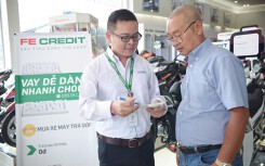 Lãi suất cho vay hơn 43%/năm, FE Credit thu lợi nhuận hơn 2.100 tỉ đồng trong 6 tháng kinh doanh