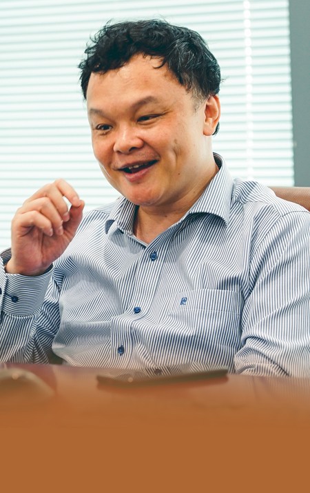 CEO Nguyễn Thế Tân: 'Mạng xã hội Lotus là cuộc chơi tất tay của VCCorp' - Ảnh 3. CEO Nguyễn Thế Tân: 'Mạng xã hội Lotus là cuộc chơi tất tay của VCCorp' - Ảnh 3.