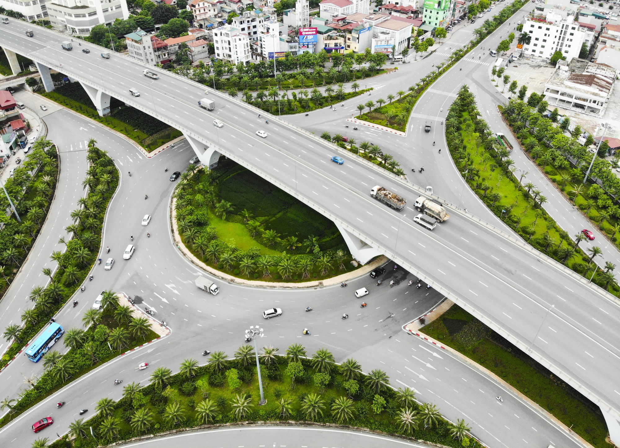 Những giao lộ khổng lồ thay đổi diện mạo cửa ngõ Thủ đô - Ảnh 7. Những giao lộ khổng lồ thay đổi diện mạo cửa ngõ Thủ đô - Ảnh 7.