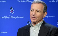 ‘Chuột’ và ‘Táo’ thành đối thủ, CEO Disney rời Apple