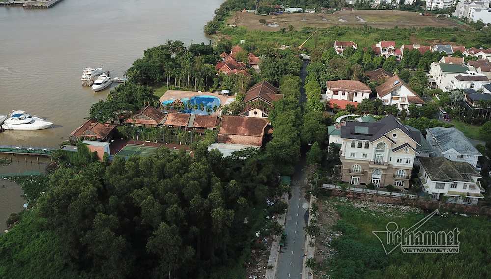 Cận cảnh hành lang bảo vệ sông Sài Gòn bị 'độc chiếm' - Ảnh 11. Cận cảnh hành lang bảo vệ sông Sài Gòn bị 'độc chiếm' - Ảnh 11.