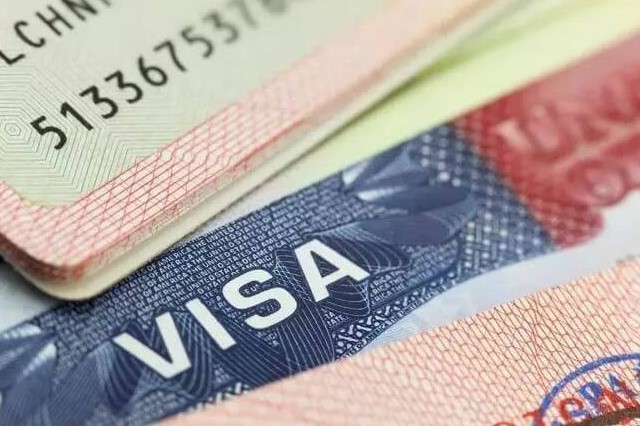 So kèo độ hấp dẫn khách du lịch giữa Việt Nam và Thái Lan - Ảnh 1. So kèo độ hấp dẫn khách du lịch giữa Việt Nam và Thái Lan - Ảnh 1.
