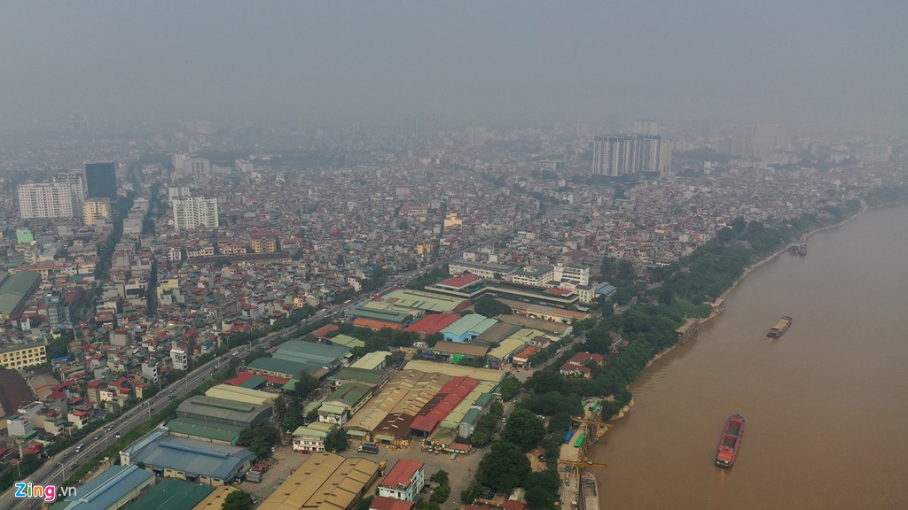 Hà Nội trong báo động đỏ về ô nhiễm không khí - Ảnh 14. Hà Nội trong báo động đỏ về ô nhiễm không khí - Ảnh 14.
