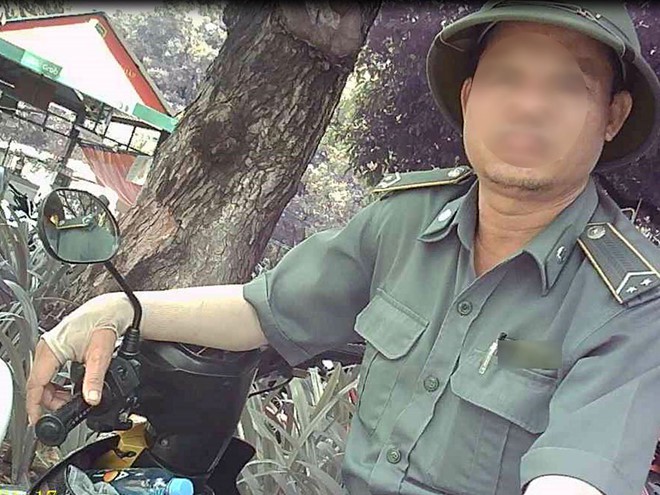 Thu phí đỗ ô tô, tiền vào túi ai? - Ảnh 4. Thu phí đỗ ô tô, tiền vào túi ai? - Ảnh 4.