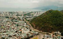 Nơi dự kiến tạc bức phù điêu 86 tỉ vào vách núi