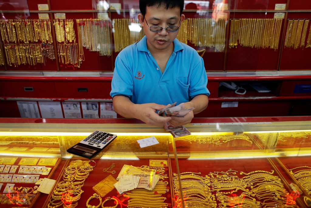 Các nước đua nhau trữ vàng, ai giành phần thắng? - Ảnh 7. Các nước đua nhau trữ vàng, ai giành phần thắng? - Ảnh 7.