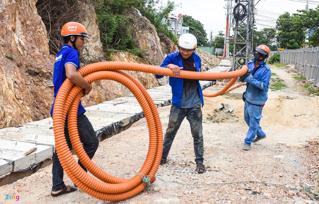 Nơi dự kiến tạc bức phù điêu 86 tỷ vào vách núi - Ảnh 8. Nơi dự kiến tạc bức phù điêu 86 tỷ vào vách núi - Ảnh 8.