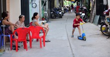 Mở rộng hẻm, nâng cao đời sống người dân về nhiều mặt