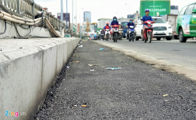Cầu Kênh Tẻ mở rộng thêm 2 m, dân Nam Sài Gòn có thoát cảnh kẹt xe? - Ảnh 2. Cầu Kênh Tẻ mở rộng thêm 2 m, dân Nam Sài Gòn có thoát cảnh kẹt xe? - Ảnh 2.