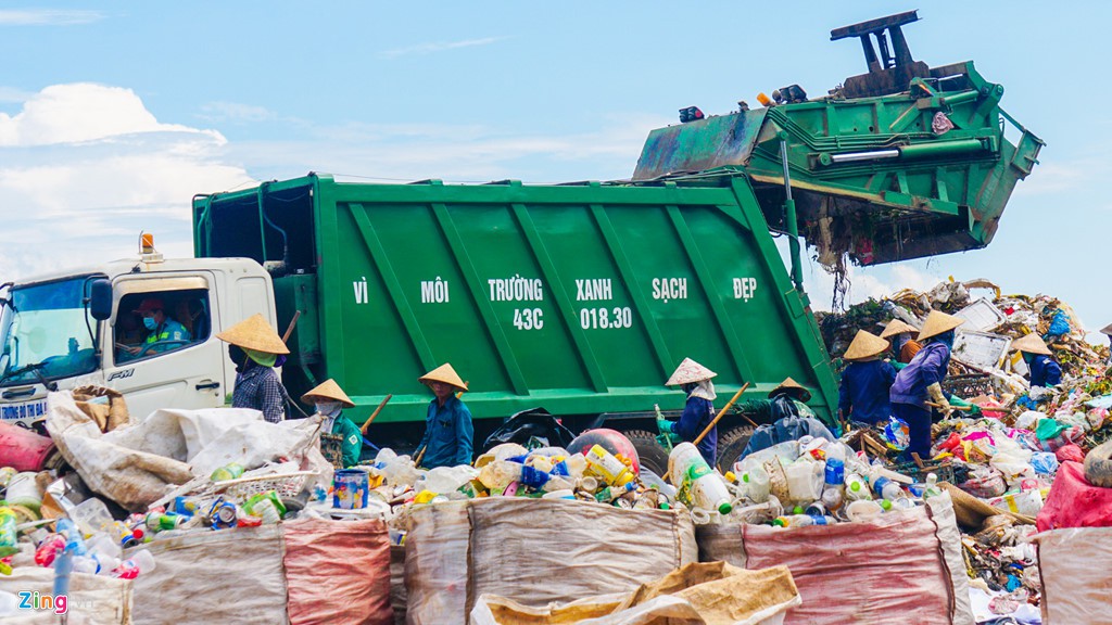 Bãi rác lớn nhất miền Trung cận kề ngày đóng cửa - Ảnh 5. Bãi rác lớn nhất miền Trung cận kề ngày đóng cửa - Ảnh 5.
