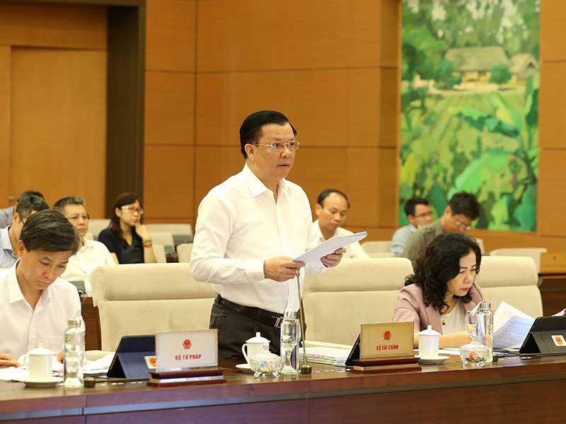 Xem xét xóa 10.000 tỉ đồng nợ thuế cho bảy đối tượng - Ảnh 1.