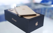 Thi nhau cọc iPhone 11 chính hãng do lo ngại giá hàng xách tay biến động
