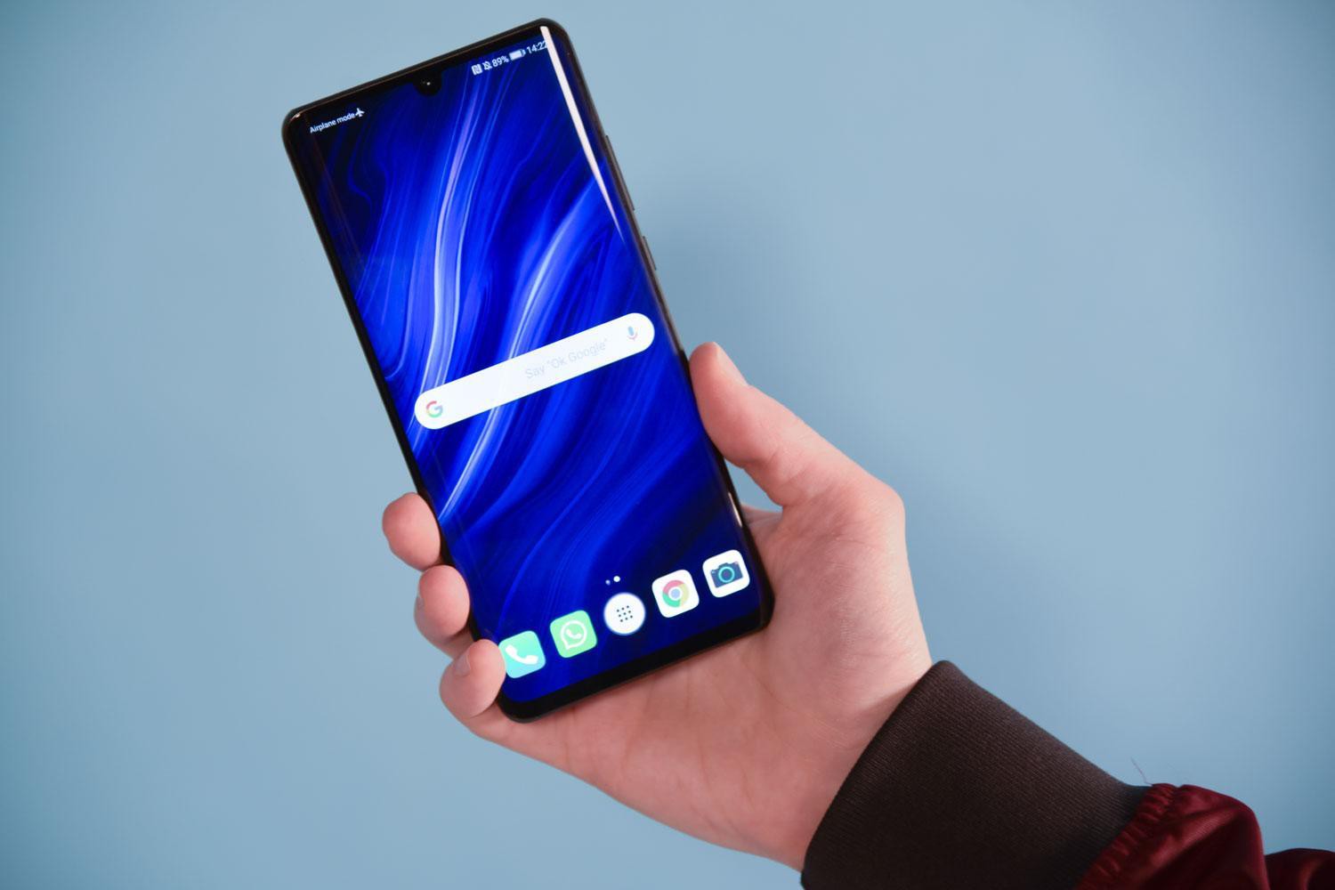 huawei-mate-30-ra-mat-thieu-ung-dung-google-nguoi-dung-muon-mua-cung-rat-kho-2