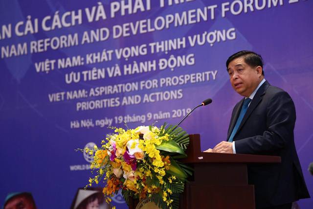 Bộ trưởng Nguyễn Chí Dũng thẳng thắn chỉ ra 'khiếm khuyết' của kinh tế Việt Nam - Ảnh 1. Bộ trưởng Nguyễn Chí Dũng thẳng thắn chỉ ra 'khiếm khuyết' của kinh tế Việt Nam - Ảnh 1.