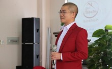 Alibaba kinh doanh kiểu gì để liên tục phình to?