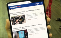 Trên tay nhanh Samsung Galaxy Fold - Điện thoại màn hình gập đầu tiên tại Việt Nam