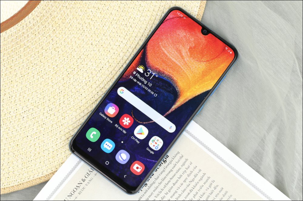 Chân dung 10 smartphone bán chạy nhất tại Việt Nam - Ảnh 4. Chân dung 10 smartphone bán chạy nhất tại Việt Nam - Ảnh 4.