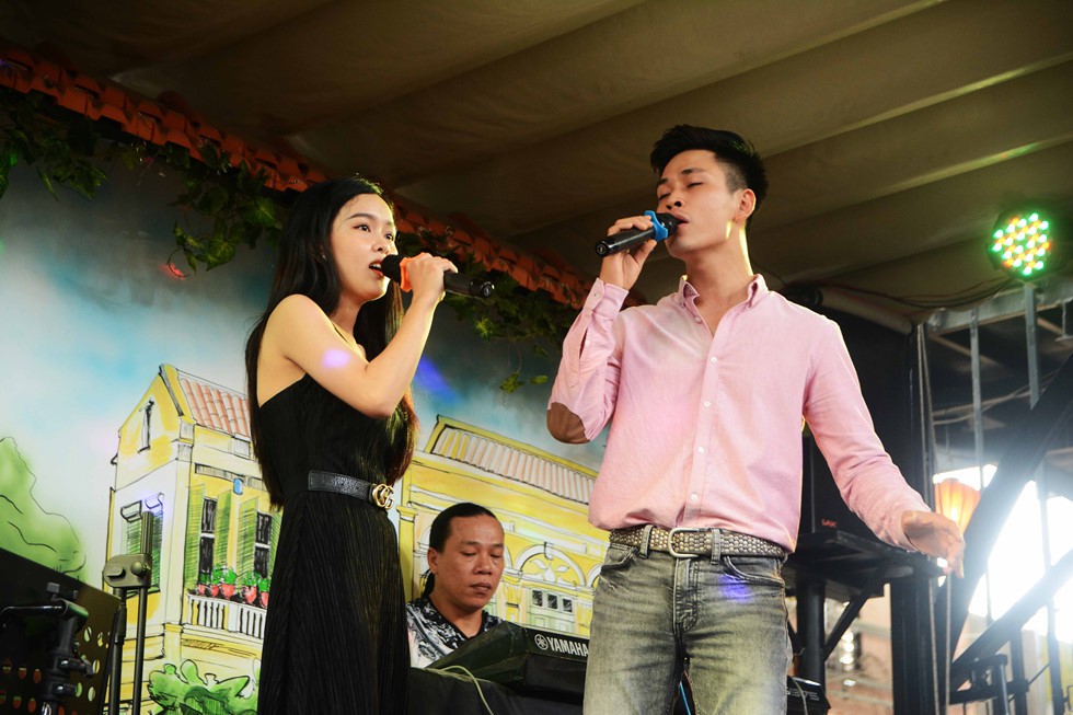 Người Sài Gòn chơi lễ 2/9 ngay trong thành phố với nhiều trò 'độc lạ' - Ảnh 9. Người Sài Gòn chơi lễ 2/9 ngay trong thành phố với nhiều trò 'độc lạ' - Ảnh 9.