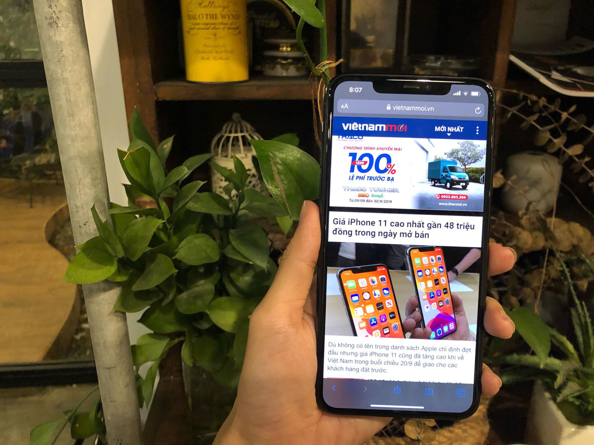 can-canh-iphone-11-pro-max-mau-xanh-reu-phien-ban-uoc-ao-cua-nhieu-ifan-viet can-canh-iphone-11-pro-max-mau-xanh-reu-phien-ban-uoc-ao-cua-nhieu-ifan-viet