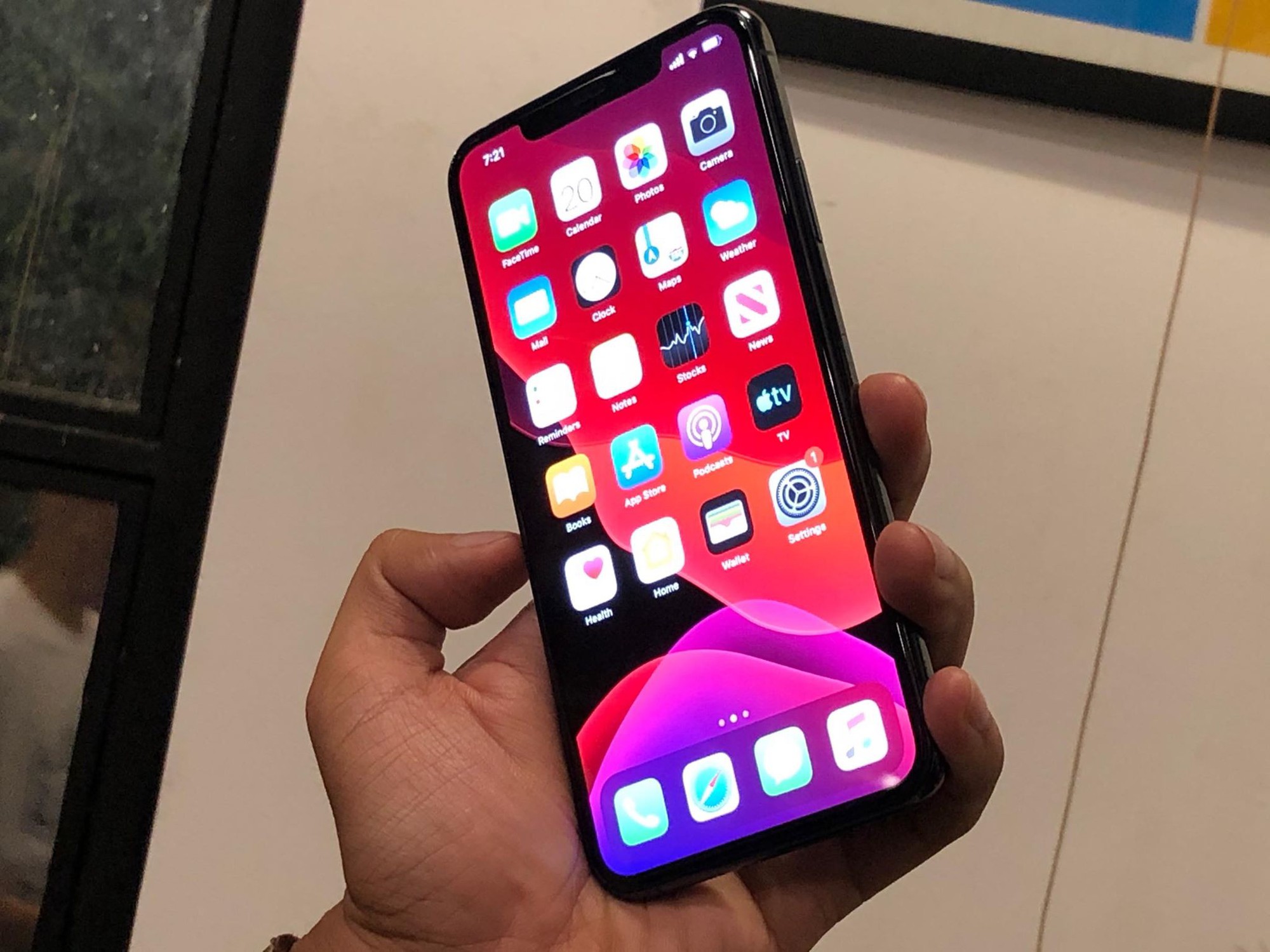 can-canh-iphone-11-pro-max-mau-xanh-reu-phien-ban-uoc-ao-cua-nhieu-ifan-viet-2 can-canh-iphone-11-pro-max-mau-xanh-reu-phien-ban-uoc-ao-cua-nhieu-ifan-viet-2