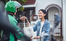 Grab chính thức tham gia dịch vụ giao hàng toàn quốc, 'chia phần' với Giao Hàng Nhanh, Giao Hàng Tiết Kiệm