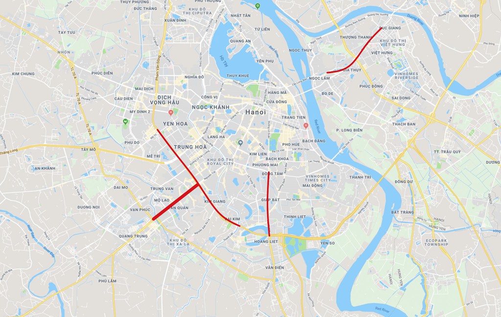 Phải tước bớt quyền ưu tiên của xe máy, ôtô - Ảnh 4.