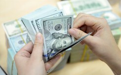 Giá USD hôm nay 4/10: USD mất nhiệt, bắt đầu lao xuống