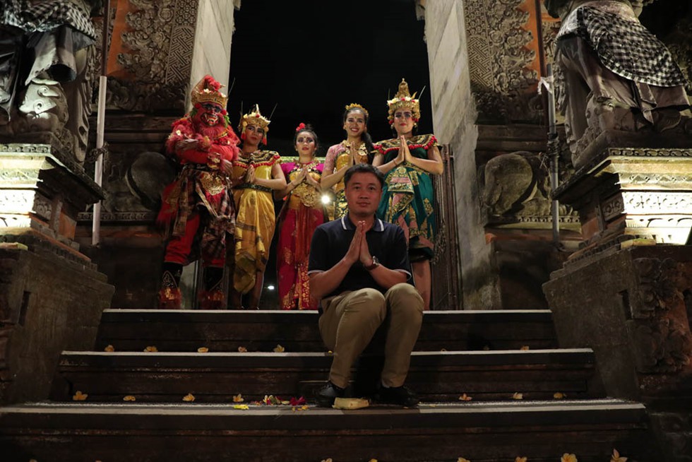Đảo ngọc Bali có còn hấp dẫn du khách khi dự luật cấm 'ăn cơm trước kẻng' ra đời? - Ảnh 10. Đảo ngọc Bali có còn hấp dẫn du khách khi dự luật cấm 'ăn cơm trước kẻng' ra đời? - Ảnh 10.