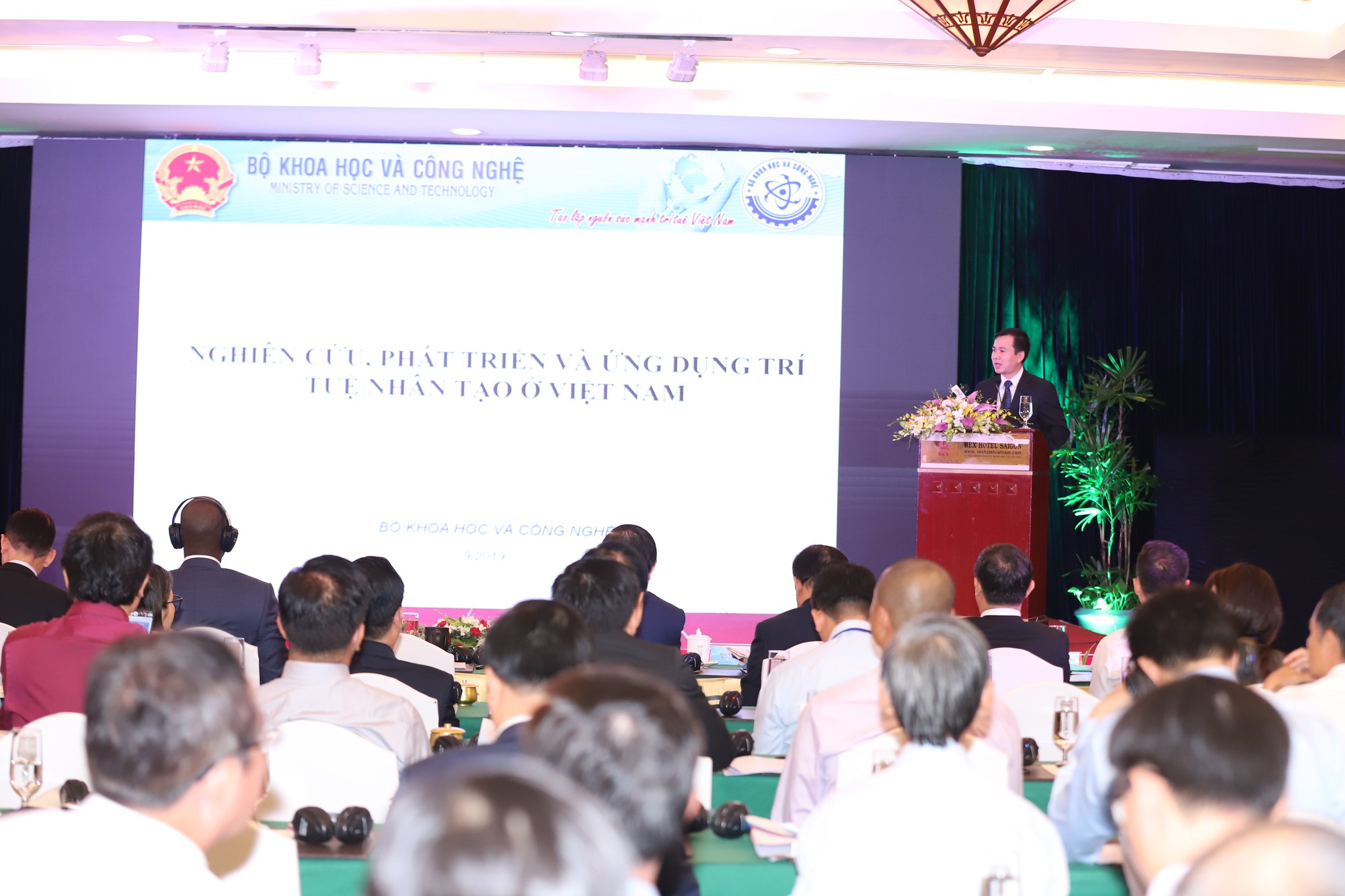 day-manh-ung-dung-tri-tue-nhan-tao-vao-cuoc-song-xu-the-tat-yeu-phai-lam-3 day-manh-ung-dung-tri-tue-nhan-tao-vao-cuoc-song-xu-the-tat-yeu-phai-lam-3