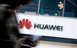 Mỹ đề xuất chi 1 tỉ USD thay thế thiết bị Huawei
