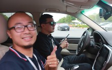 VinFast mang 30 xe sang cho người dùng lái thử, khách hào hứng: 'Xe rất bốc, chạy êm ru'