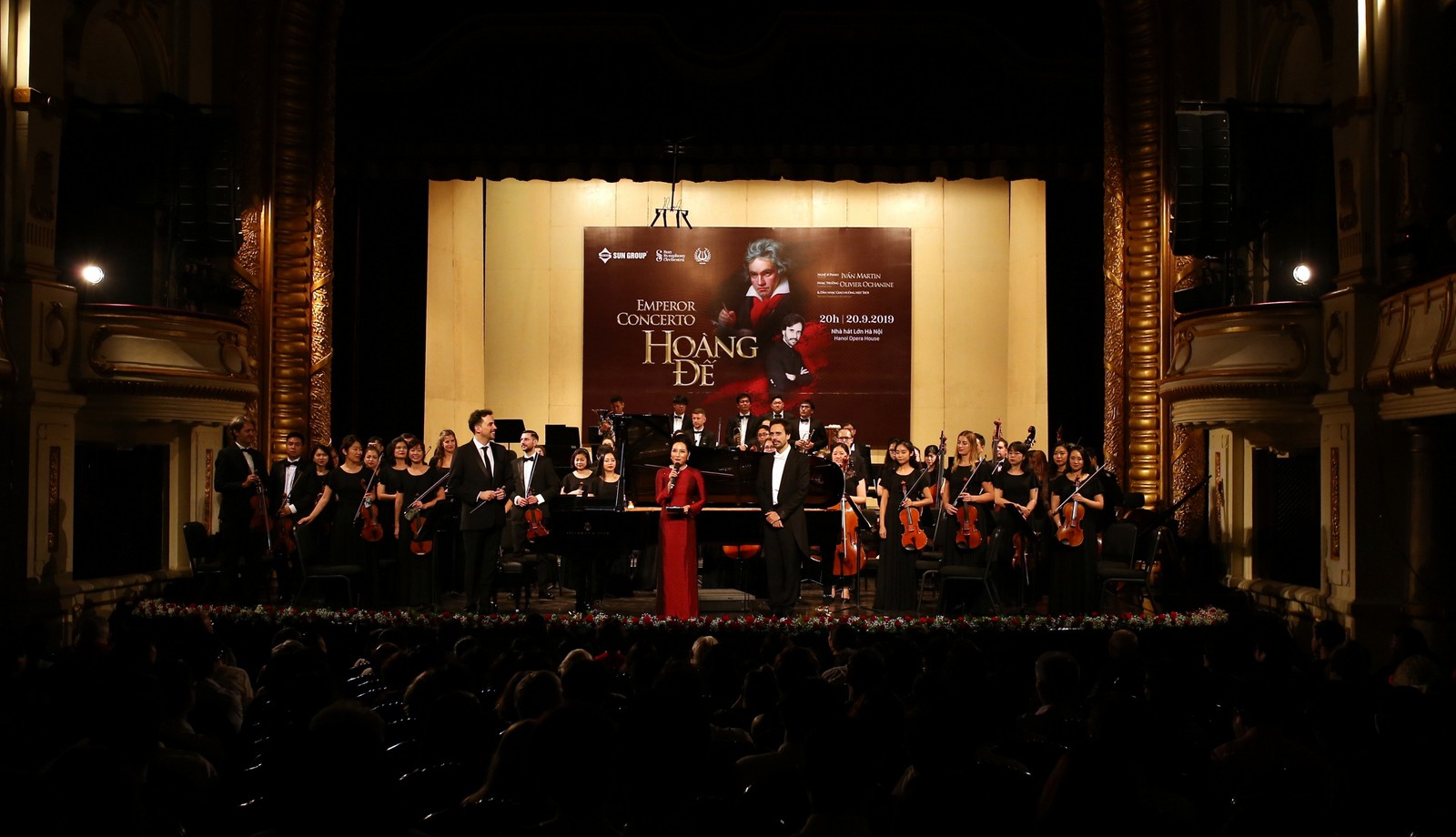Concert Hoàng Đế (1) Concert Hoàng Đế (1)
