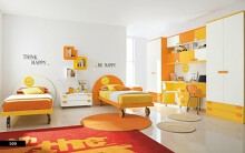 Thiết kế phòng của trẻ bằng sự kết hợp màu trắng với màu sắc sặc sỡ