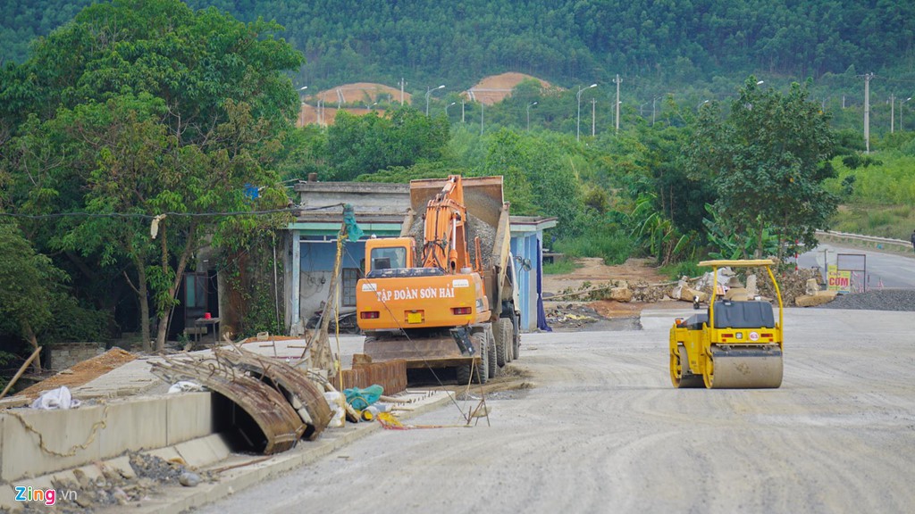 Cao tốc nửa tỉ USD nối Đà Nẵng, Huế mờ mịt ngày thông xe - Ảnh 10.